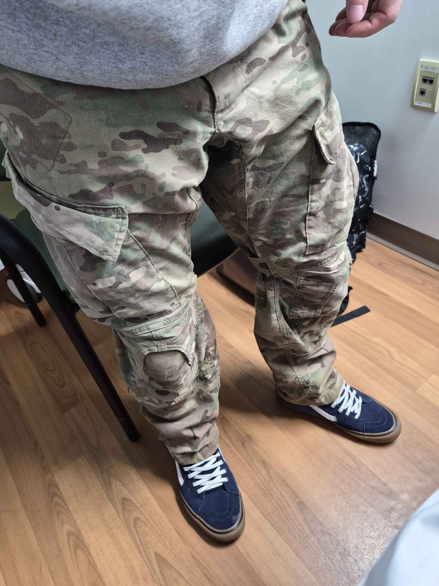 Adapt1veTTV's tweet photo. @loosechangeIG @nikgeneburn @tarkovarena updated pics with combat pants, cmon lemme get em @nikgeneburn https://t.co/COkR9Oh5Bd