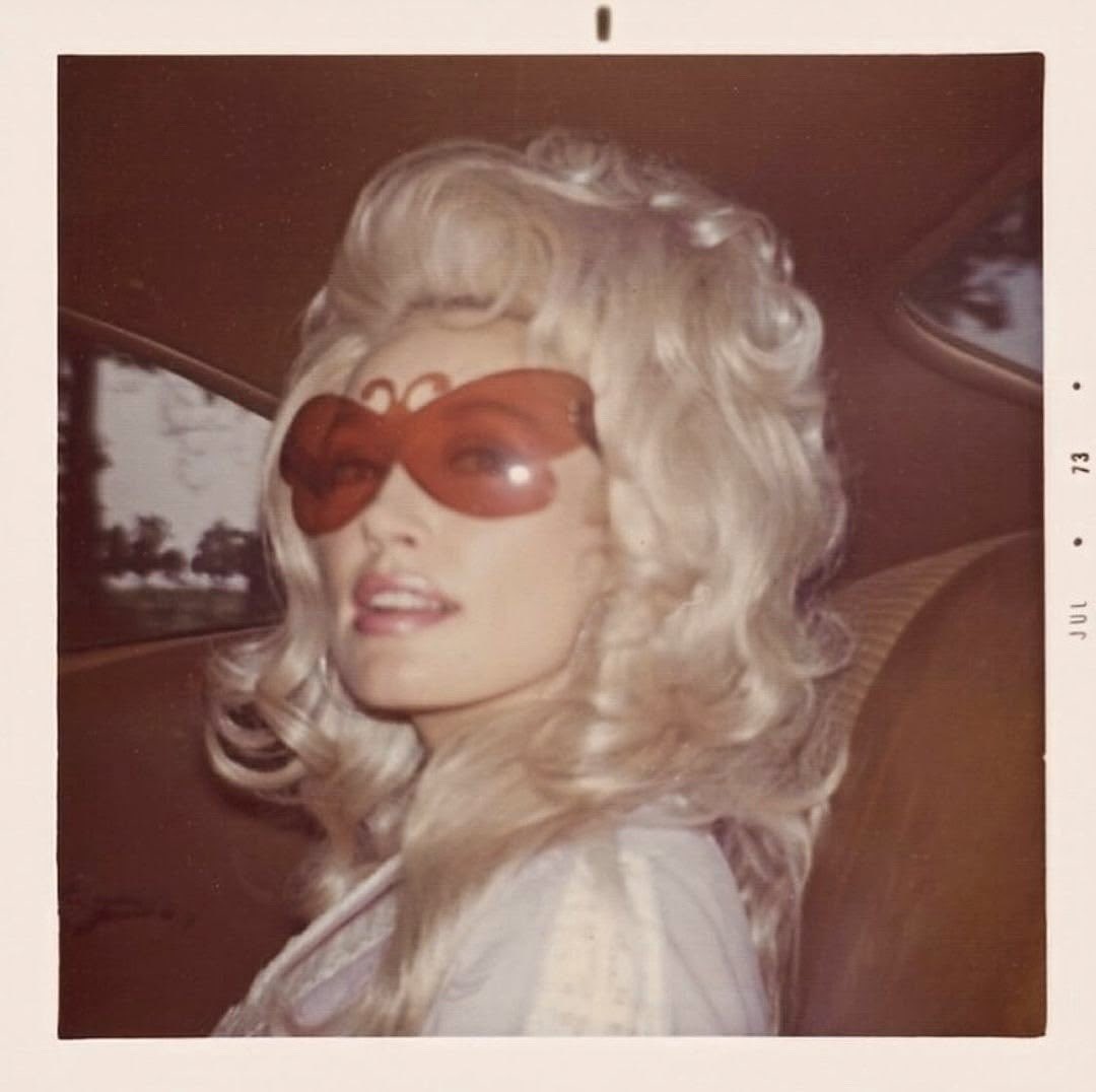 elearor's tweet photo. no one kinder, wiser, sharper. be more dolly today ❤️‍🩹 https://t.co/OavnxRawrq