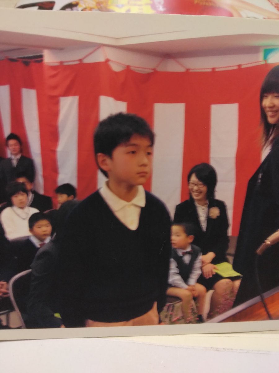 ggw_wu's tweet photo. 息子の30歳の誕生日！生まれた時から大人しくて、ずっと優しくて。いつからか
保育士を目指し、保育士になった。再婚時に決別をし、12年、会ってないが
お前は、自慢の息子に変わりはない！！
俺の元に生まれて来てくれてありがとう。 https://t.co/DX9cFNqiDR