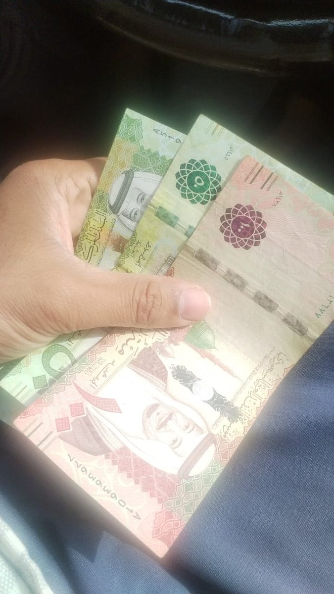 sax84a9b's tweet photo. Es viernes y el cuerpo lo sabeeeee ❤️‍🔥❤️‍🔥 https://t.co/8qbJiiB7h5