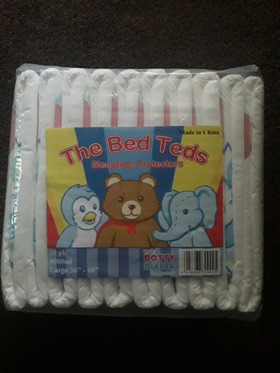 SissyBella83's tweet photo. Diapers 😁 https://t.co/x1TBQ4Q6WR