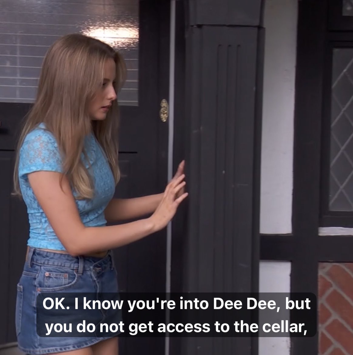 vhsdarling's tweet photo. The innuendos recently have been to die for

#Hollyoaks https://t.co/G3I6YG4bUU