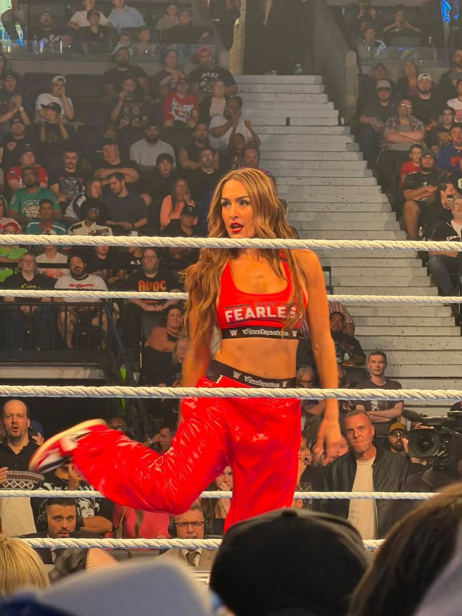 madforamour's tweet photo. The OG Stay Fearless logo is back. https://t.co/m9vJd3eEsJ