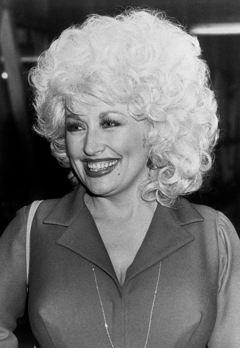 bobbybonesshow's tweet photo. Our hearts are 💔

We just learned the world lost Dolly Parton today. There aren't enough words for what she gave the world, the songs, the generosity, the way she made everyone feel seen. She wasn't just a country music icon, she was one of a kind, and she leaves the world brighter than she found it. 

Thank you for everything, Dolly. Forever a legend. 🦋