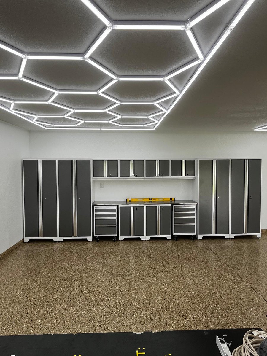 ROBERMARBLECO's tweet photo. pgrade your garage with Rober Marble Corp! 🔥 Custom cabinets, durable flooring, and modern hexagon LED lighting create a clean, organized, and stylish space.

📞 786-915-1632

#GarageRemodeling #LEDLighting #GarageStorage #RoberMarbleCorp https://t.co/UKn2sOn24u