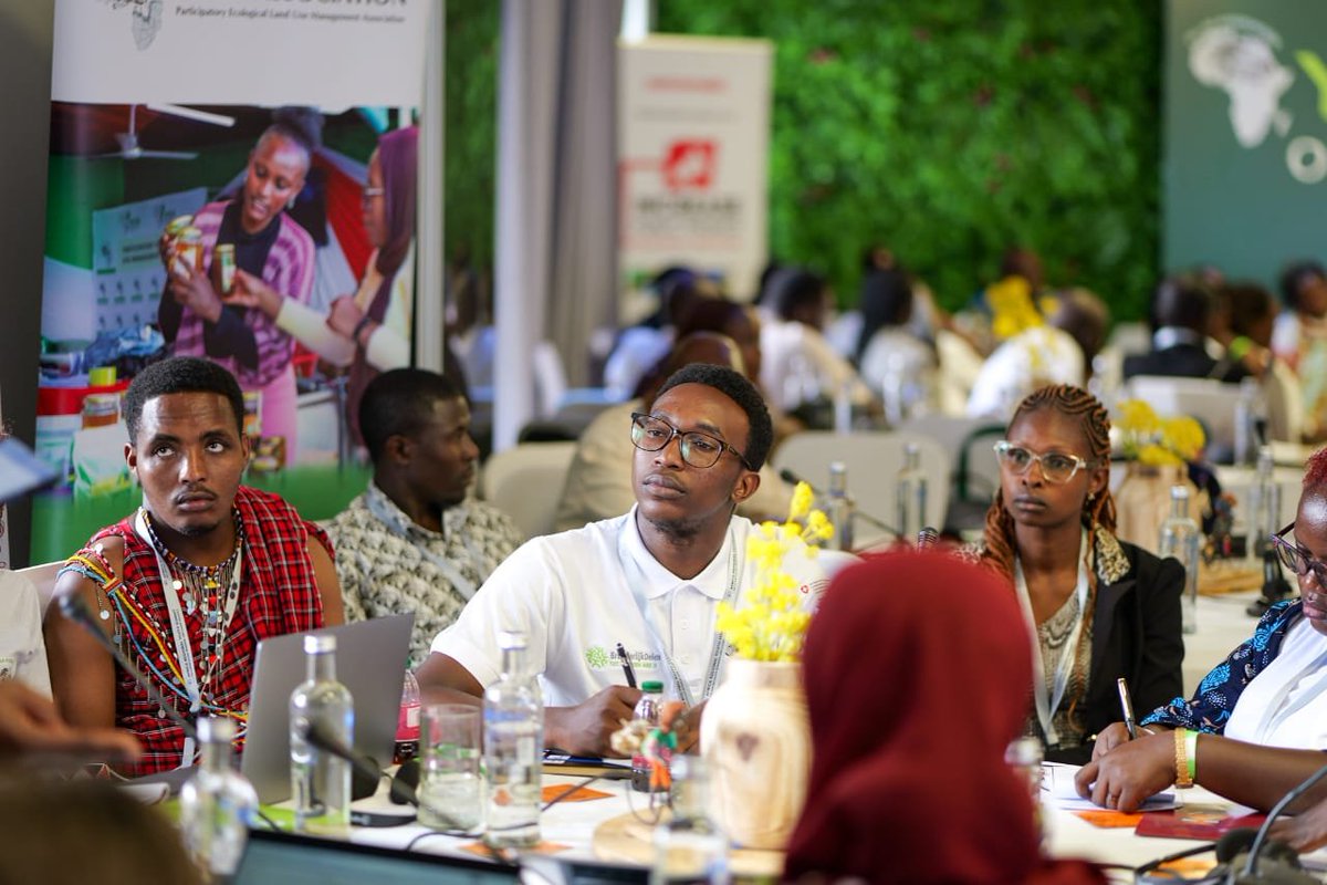 BIBA_Kenya's tweet photo. Day 2 in Kampala highlighted the power of youth in driving agroecology and resilient food systems. A major milestone was the formation of the Continental Youth Caucus in Agroecology, strengthening youth voices in continental policy and action.
#YouthSummit #Agroecology https://t.co/U8Bi9p3Qei