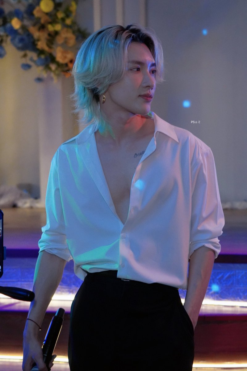 nanalee1805's tweet photo. Rise and shine, my khun suay @Noeul_lee6 ✨ 
I hope your day is filled with joy 😁

#NoeulAnnyeong #S2TheSunset
#Noeulnuttarat #MagentaBoy
#Horizone https://t.co/E1giUX1tFX