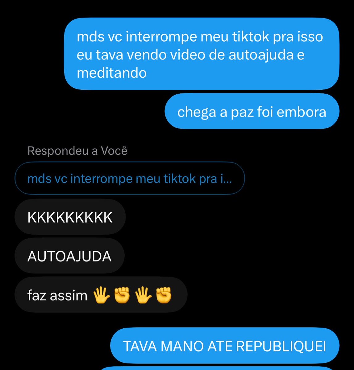 DVI02REN's tweet photo. @AYL05REN aqui eu papoquei https://t.co/N7Sf0uo3ez