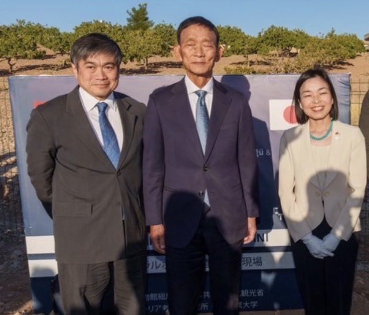 AQd5a's tweet photo. 当然。三笠宮家にも旧養子案にも問題が多すぎるし、国民感情を完全に無視している。
#彬子を出すな #彬子を税金で養いたくない https://t.co/ocYGUZmHS0