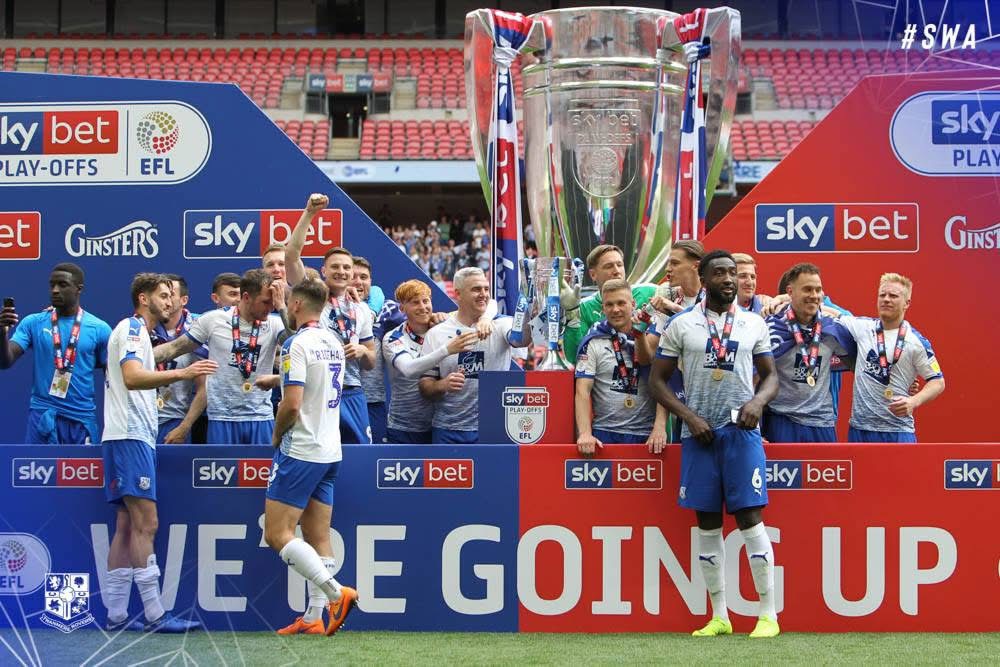RoversReportSWA's tweet photo. We looked at the five most memorable meetings between Tranmere Rovers and Newport County ahead of Saturday's fixture.

🏆 Promotion success
🤯 Late comebacks
⚽️ Rob Apter magic

Read more below:

https://t.co/zHW6k2zJMM

#football #tranmere #efl #newportcounty #merseyside https://t.co/uKIFLxxZx0