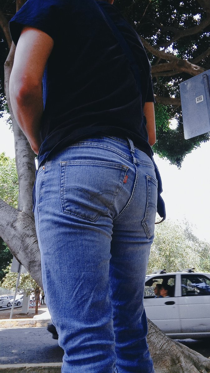 maomurray's tweet photo. Buscando ando. 🍆🍼😋 https://t.co/EuGWA6FM2Z