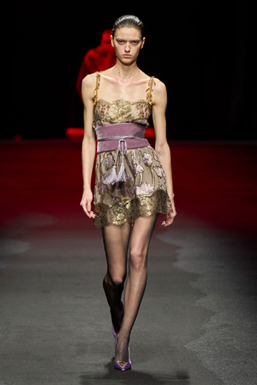 rosev1207's tweet photo. roberto cavalli: FW25 https://t.co/XibfrXfDOY