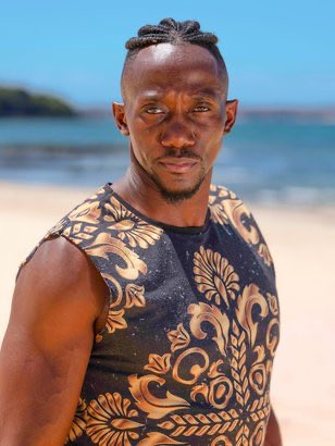 Stevvc's tweet photo. Le t-shirt il a du vécu #KohLanta https://t.co/PQrjDLboW4