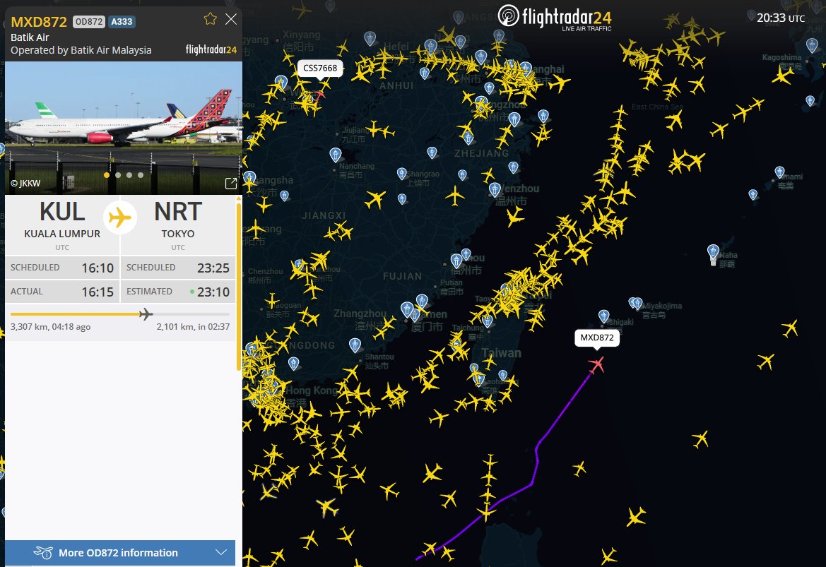 pablo_rod2's tweet photo. @chematierra @theokinawatimes @meteochile_dmc There is always one @BatikAirINA @lionairgroup. https://t.co/rk8Hthl81X