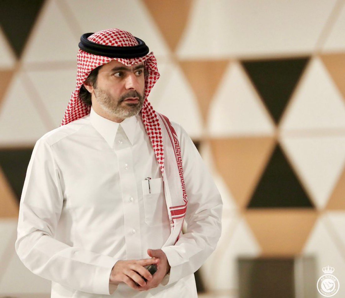 18s7_'s tweet photo. 🚨🚨🚨🚨🗣️- المهندس عبدالله العمراني :

-"مباراة للتاريخ رغم الظروف داخل وخارج الملعب يثبت العالمي انه لايرضى بغير النصر 💛😨". https://t.co/VhwXjGpN4r