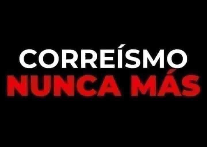 AlfredZ35835's tweet photo. @MashiRafael Los Estúpidos son los aún creen en Ratas del Correismo , ya el pueblo DESPERTÓ DEL SANDUCHE Y LA COLA , algo les PUSISTES EN ESOS SANDUCHES Y LAS COLAS AÚN TIENES UNOS CUANTOS TONTOS QUE TE ESPERAN , pero ya la MAYORÍA DESPERTÓ DEL EMBRUJO QUE LE HICISTES AHORA TE ESPERA TRUMP 🐀 https://t.co/ccL2Wpr3vn