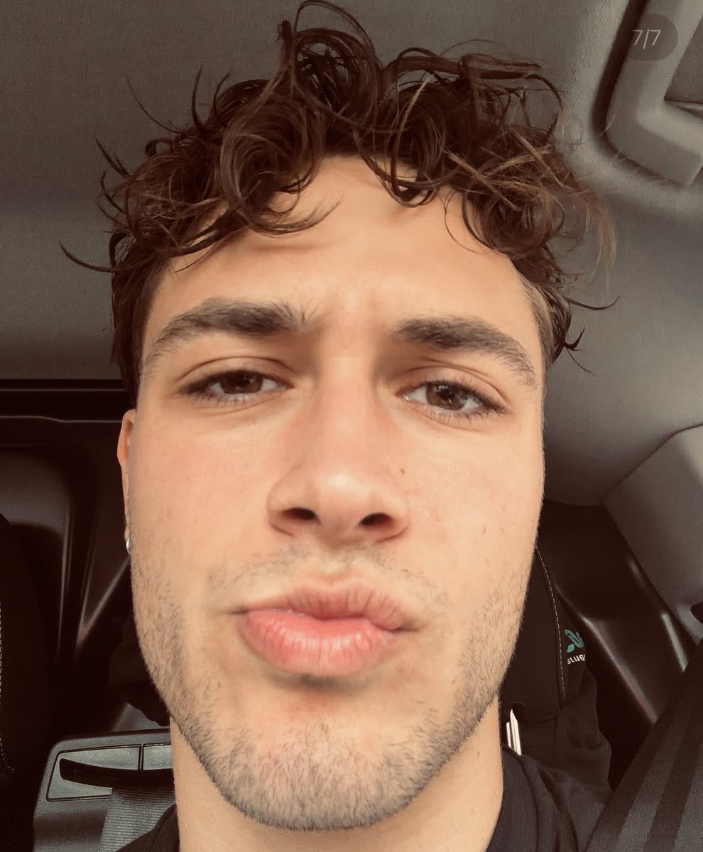HOTXSTBOY's tweet photo. @𝐦𝐚𝐱𝐰𝐞𝐥𝐥𝐁 𝐣𝐮𝐬𝐭 𝐩𝐨𝐬𝐭𝐞𝐝 𝐨𝐧 𝐢𝐧𝐬𝐭𝐚𝐠𝐫𝐚𝐦

“ Obrigado 🇵🇹 “ https://t.co/wKalcCWQQQ
