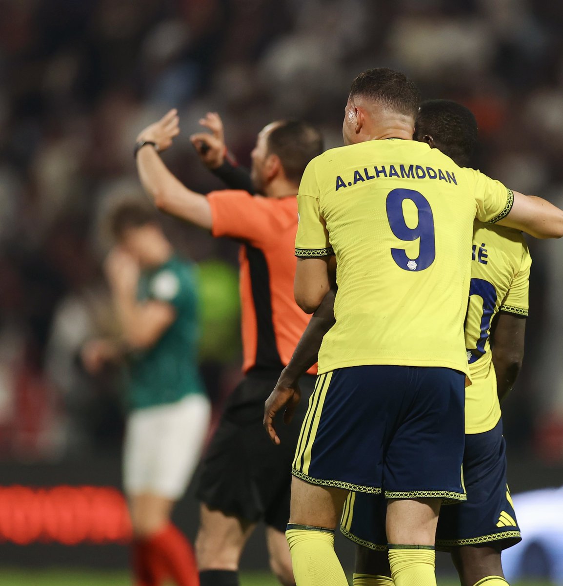 AlNassrFC's tweet photo. يا عاجز عنّا من الميدان
اشغلتنا بكثرة مناديبـك https://t.co/ThODQHSWrq