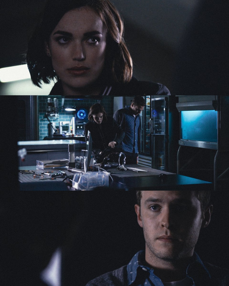 Rcjk77's tweet photo. #AgentsOfSHIELD | Leo Fitz × Jemma Simmons = FitzSimmons – S2 https://t.co/g6gbklybVM