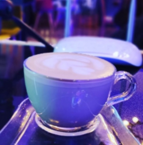 thornsonroses's tweet photo. I just received Coffee from erosleep via Throne Wishlist. Send more gifts: https://t.co/CCchC5gx7A https://t.co/b4VPni4wvW