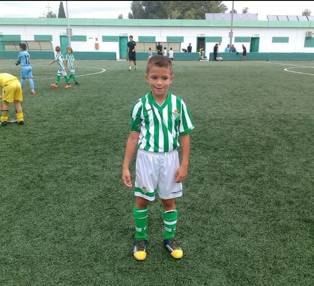 Mrlopera__'s tweet photo. Cuando te lo mereces chaval! #fijarzebien https://t.co/GZPJ15oPe6