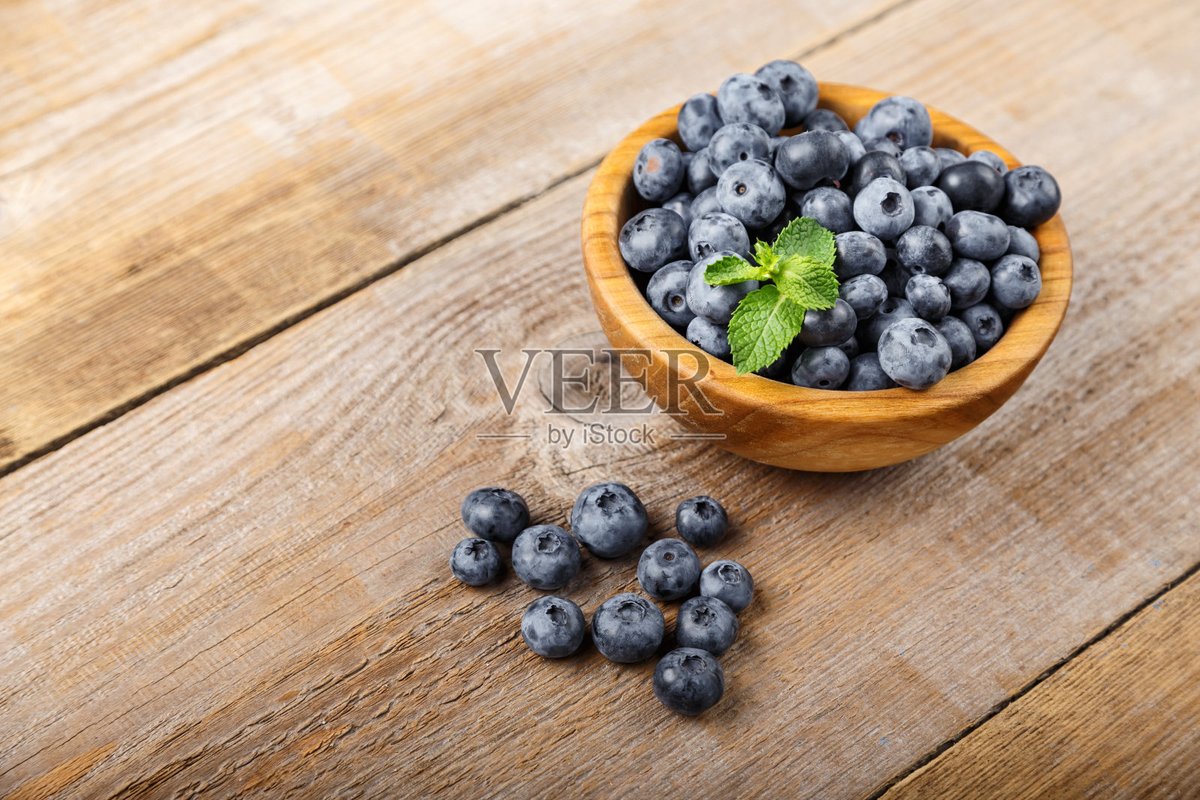 tjoouq's tweet photo. [Just tried the new wild blueberry oats from local farm! Sweet, plump berries packed with juiciness, and creamy rolled oats that hold their texture perfectly. 10/10 for a quick nutrient-packed breakfast!]， https://t.co/h3KG4UPXtO