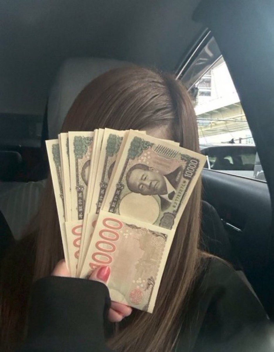 Akanefihi's tweet photo. 遅くなりましたが、震災支援です…！

①助けて
②大丈夫です https://t.co/5Ap2bxIz3s