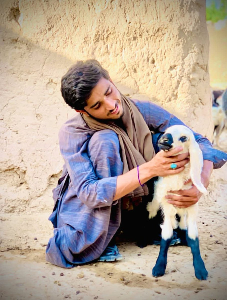 ArsalanKurd007's tweet photo. Mitha Baloch was a student of MBBS at Bolan Medical College,He belonged to a backward area of Bolan, from where securing a seat in medical college was extremely difficult.he was abducted by Pakistani security forces and yesterday Mitha's and his brother dumped body was recovered https://t.co/aPzvmindXa
