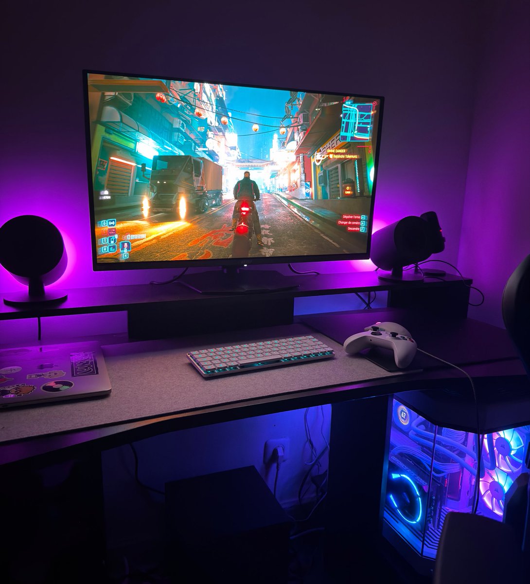 Tokanim_FR's tweet photo. Ce que Cyberpunk est en train de me faire c’est quoi ce jeu de fou https://t.co/k4ecZ7UtZJ