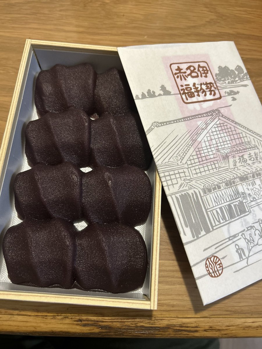 harada0505's tweet photo. 赤福
#赤福 https://t.co/iP98AzTI1Q