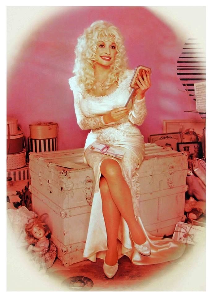 2000sphase's tweet photo. Dolly 🎀 https://t.co/lOeJUXQLve