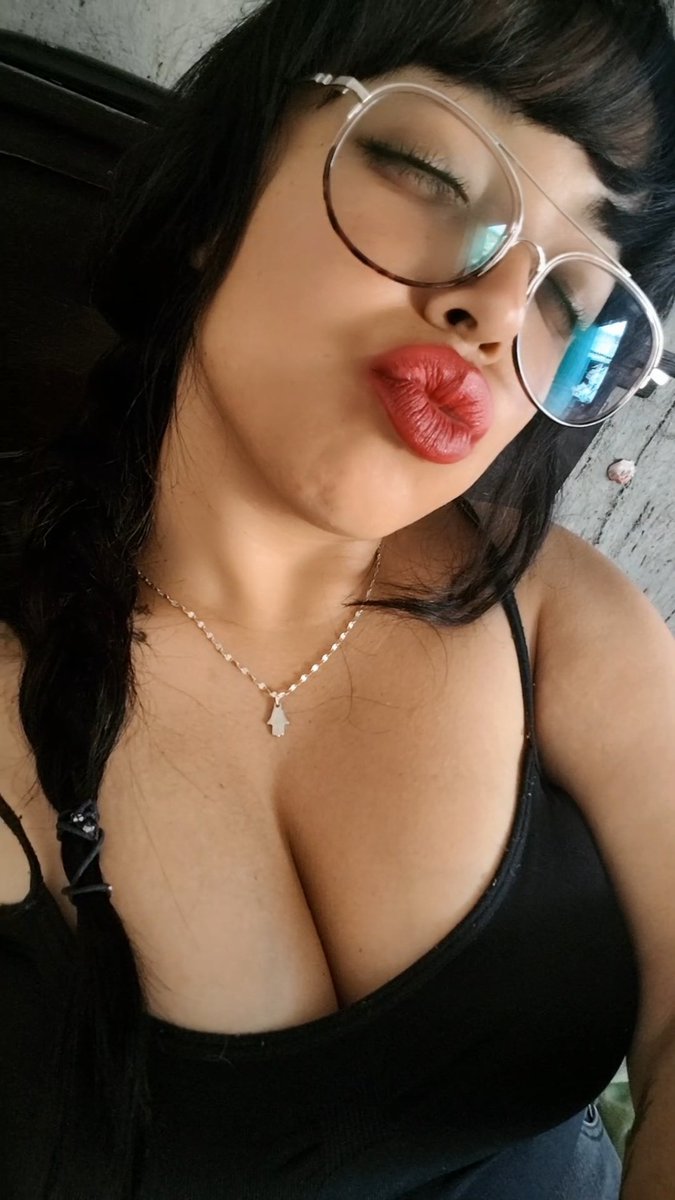Solmgma's tweet photo. Un besito para ti ! 💋 
#beso #natural #softvibes #latina #coquette https://t.co/T1P27WQbi8