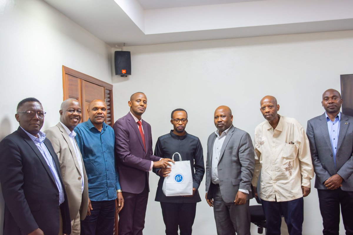 URSwedenProgram's tweet photo. Thrilled to celebrate Ngendahayo Jean Pierre, another PhD candidate to successfully defend his thesis in #Maths at @Uni_Rwanda!

His research explores innovative methods for solving inverse heat conduction problems, with applications in industrial process control.
Congrats JP! 🎉 https://t.co/73Hgnl2qUt