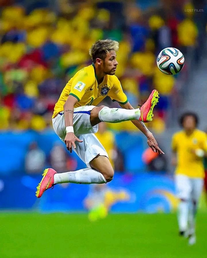 Ezekielctpw's tweet photo. Neymar in 2014 World Cup https://t.co/ISVoDaWTam