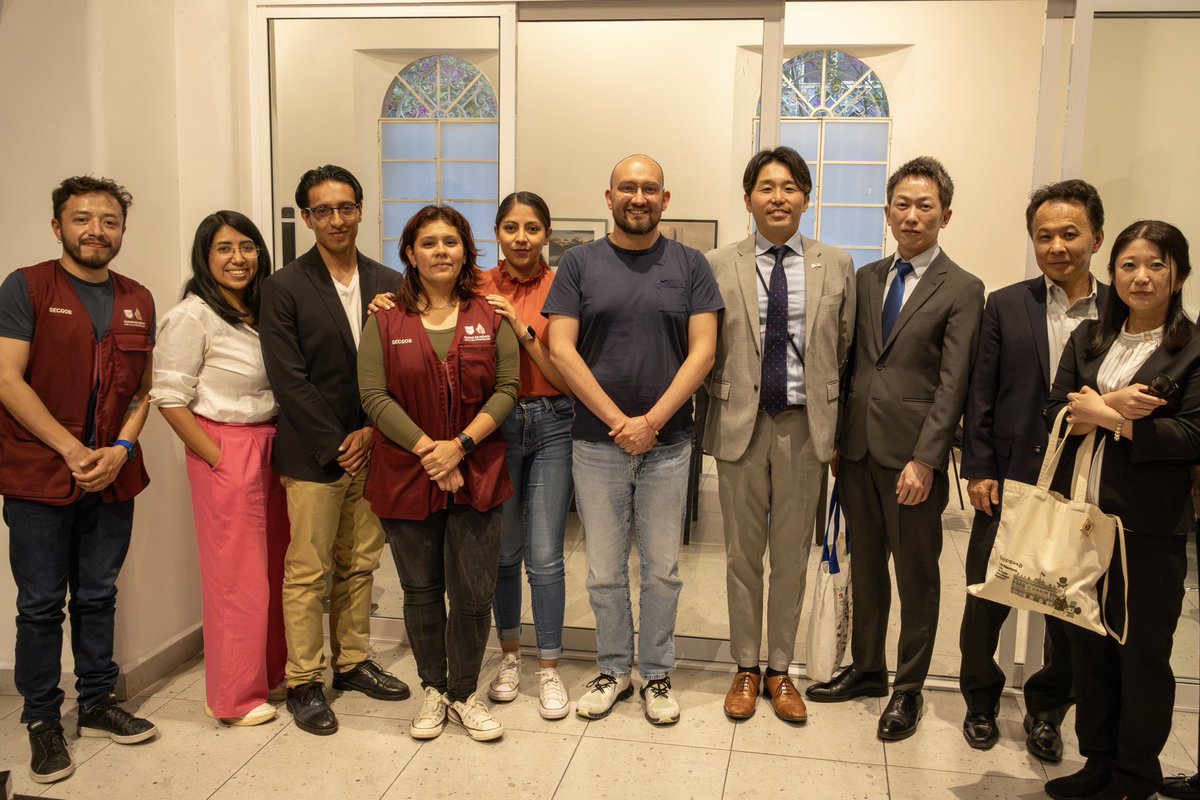 CGAMHCDMX's tweet photo. México y Japón siguen fortaleciendo sus lazos de cooperación. 🇯🇵🤝🇲🇽

En el marco del 48 aniversario del hermanamiento entre Nagoya y la Ciudad de México, la #CGAMH sostuvo un encuentro con la Agencia de Cooperación Internacional de Japón (@jica_direct). https://t.co/nwmG1eSoUU