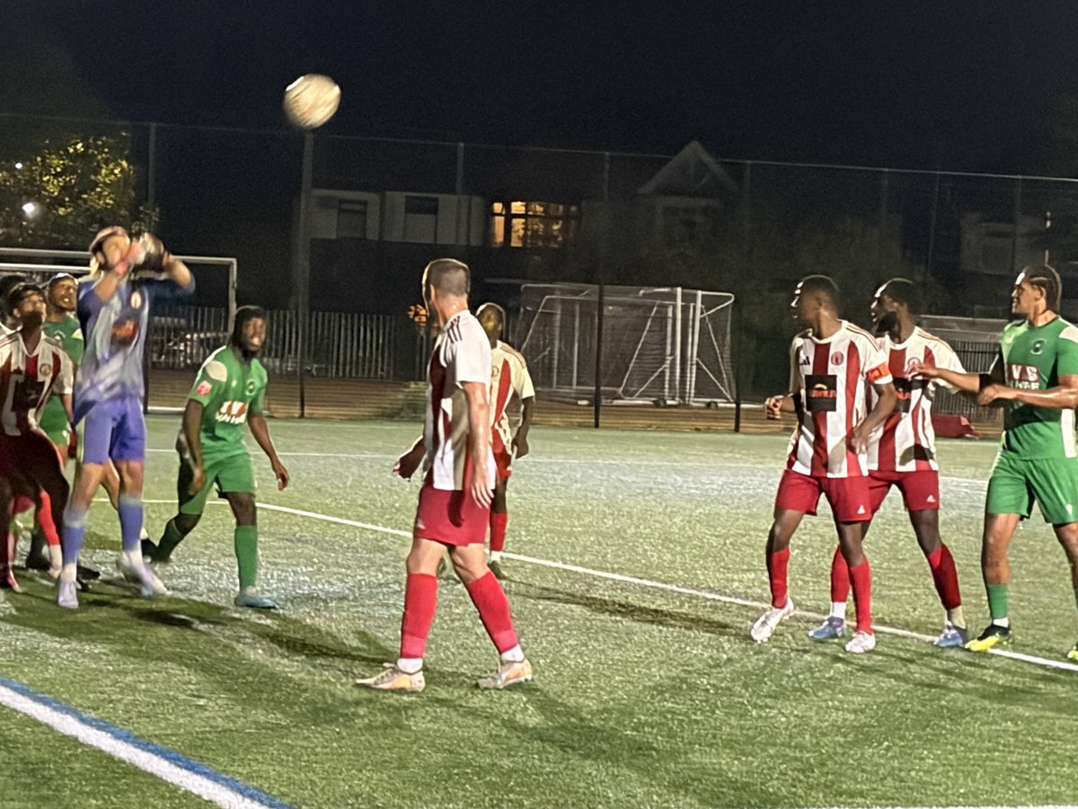 20MarkF's tweet photo. FA Cup Preliminary Round Replay

Frenford (0) 2 (2) 3
Essex Senior League (Step 5)

Haringey Borough (0) 2 (2) 2
Southern League 1 Central (Step 4)

Fantastic replay same FT, 2-2, as on Saturday. Double save by home GK to stop Boro taking 2-0 
Lead turning point

@NonLeagueCrowd https://t.co/THMa9LpW3F