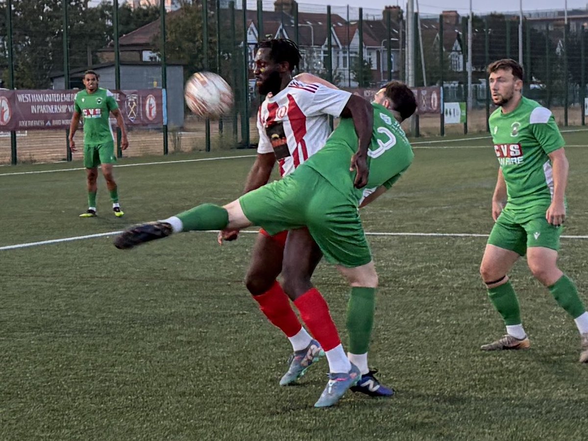 20MarkF's tweet photo. FA Cup Preliminary Round Replay

Frenford (0) 2 (2) 3
Essex Senior League (Step 5)

Haringey Borough (0) 2 (2) 2
Southern League 1 Central (Step 4)

Fantastic replay same FT, 2-2, as on Saturday. Double save by home GK to stop Boro taking 2-0 
Lead turning point

@NonLeagueCrowd https://t.co/THMa9LpW3F