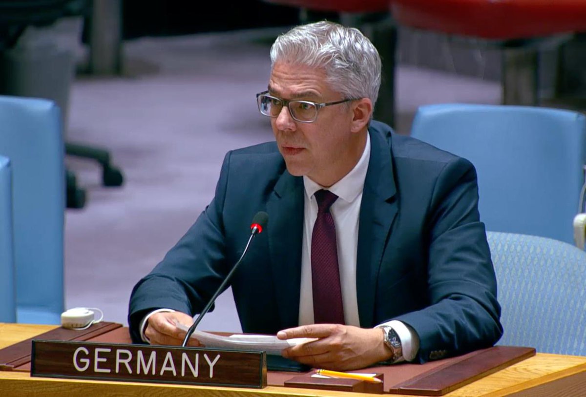 GermanAmbUN_NY's tweet photo. Ensuring food security—especially in conflict situations—and the resilience of the global food system are global security priorities. They must therefore be a top priority for the #UNSC. Thanks @Denmark_UN for convening this timely debate.

Statement: https://t.co/UpInjpBAuB https://t.co/lrYr6KFLZ4