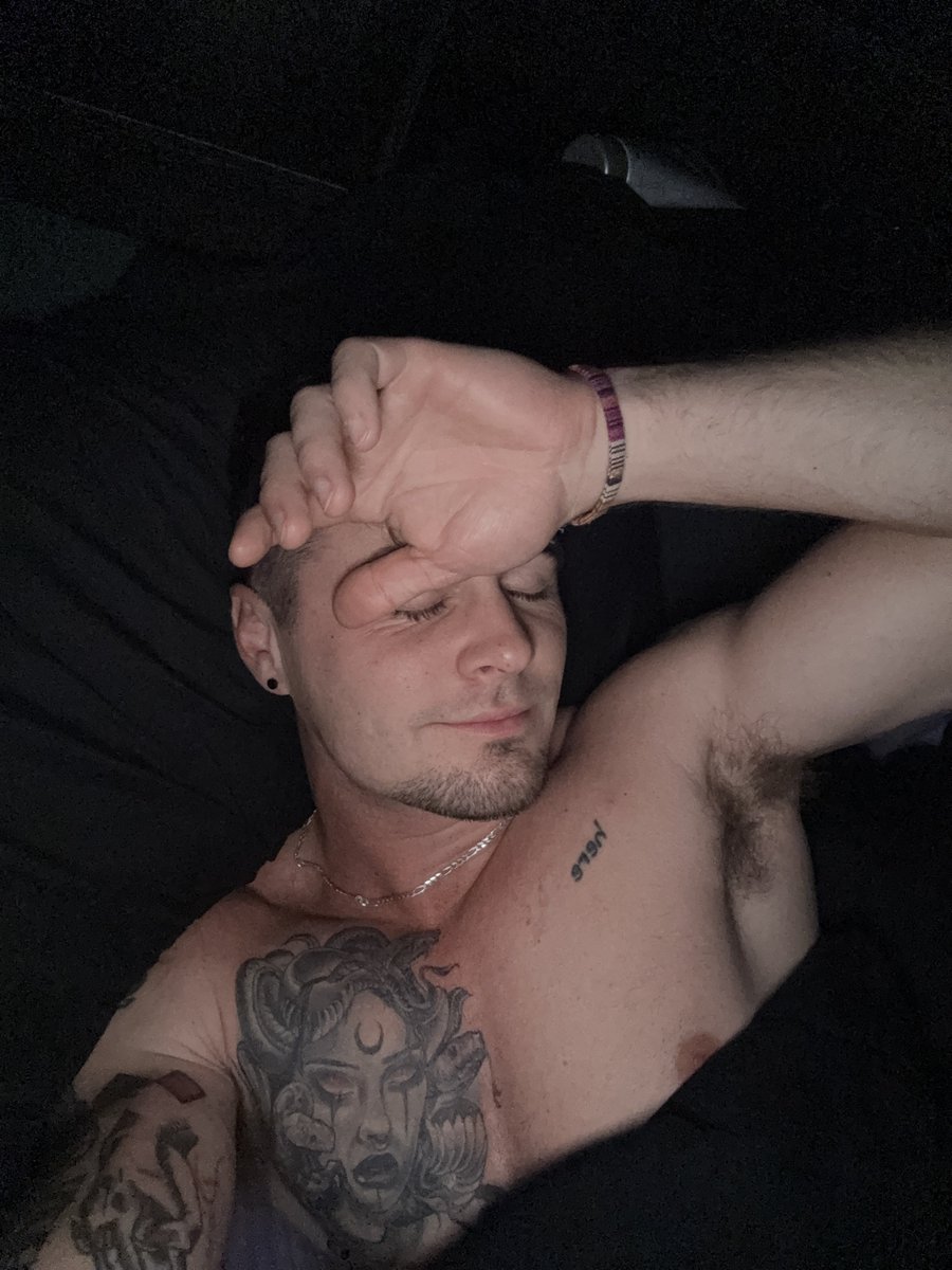 peachyeta's tweet photo. Shleepy 😴 https://t.co/39LHxUFAZm