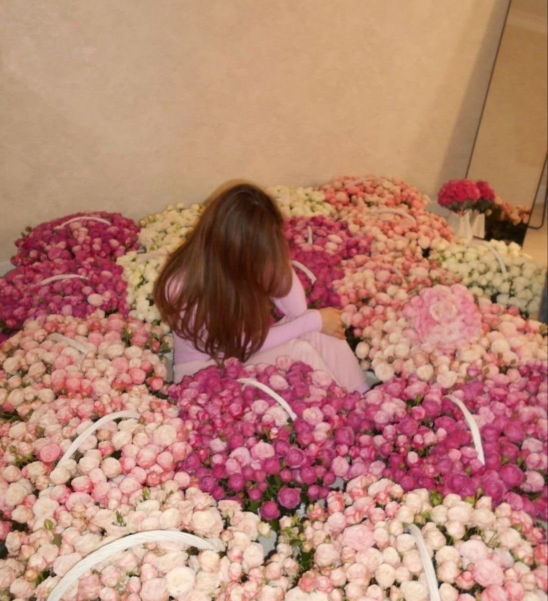 1Rola0's tweet photo. 🩷 https://t.co/6iAIQuEZyW