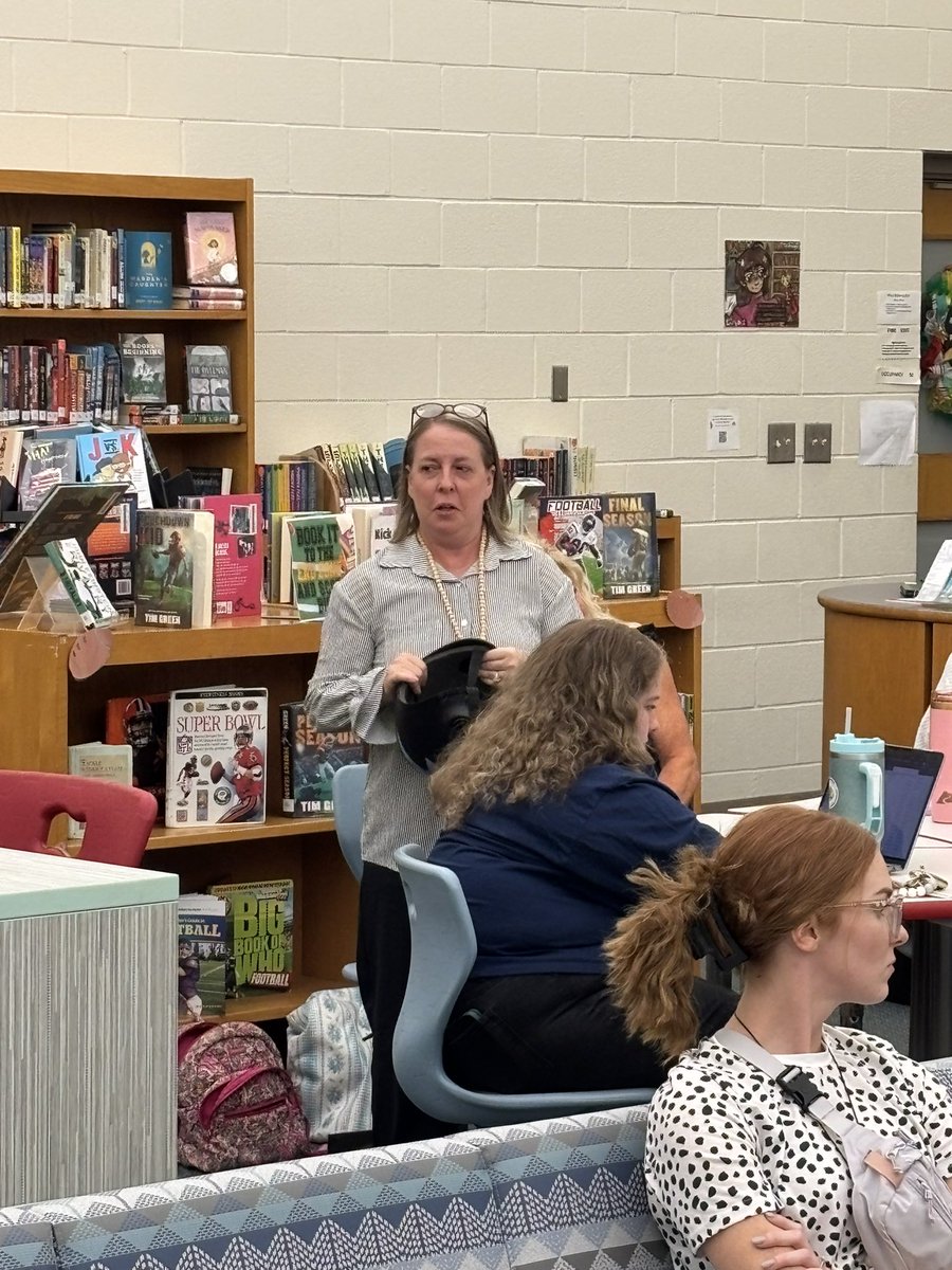 MrMosher_AMS's tweet photo. Congratulations to Mr. Nick Jackson, our AMS Top Gun Teacher of the month for August! It was great to hear Mrs. Bryant recognize him for all of the great work that he’s doing in our building as an 8th grade Intervention Specialist! Go Aviators! #RepThatA @AllianceCSD https://t.co/CWTSE948n5