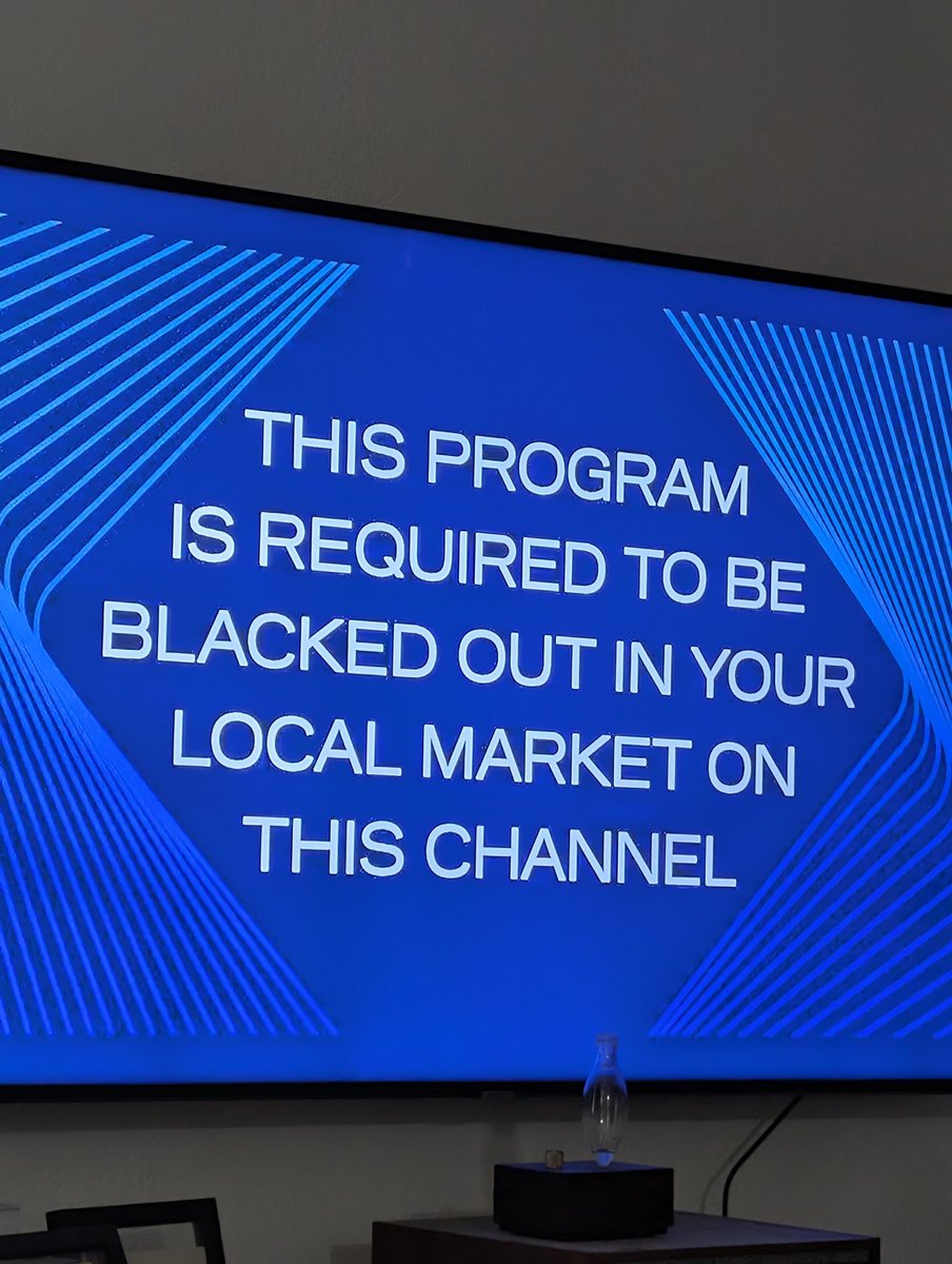 T_Fronz82's tweet photo. The @CoxComm @GetSpectrum experience. 

A car payment per month and I can't watch the Atlanta Braves playing IN Atlanta vs Dodgers on my MLB package or TBS. 

Im in Las Vegas - not Atlanta and not Los Angeles. 

Fantastic. 

Same when they play at nearby(LOL) SF, SD, Colorado. https://t.co/wnluVVaKkP