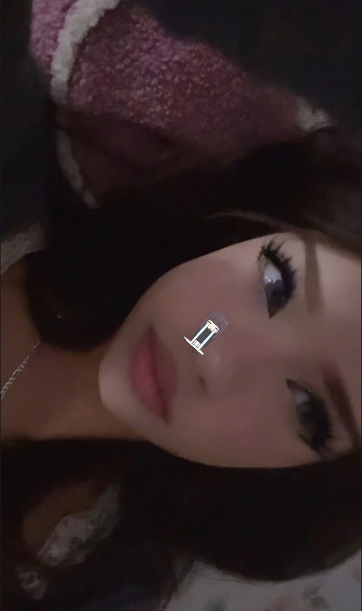pupiestie's tweet photo. hi :p #esex #cutecore #moots #egirl https://t.co/7OX0iVMS17