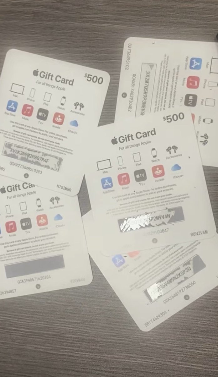 leidinhaJr's tweet photo. I got $500 apple card what can I get https://t.co/TB89vqbsVi