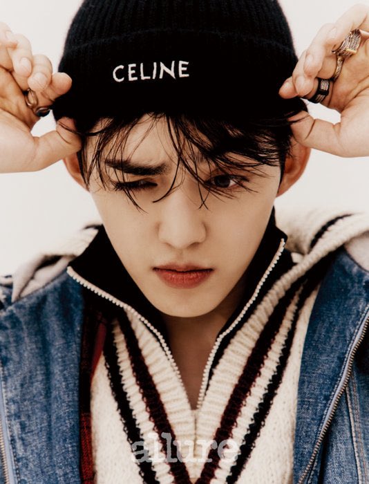 LOSTCOUPS's tweet photo. 얼루어 제가 좋아하거든요 https://t.co/ghOY61hNE1