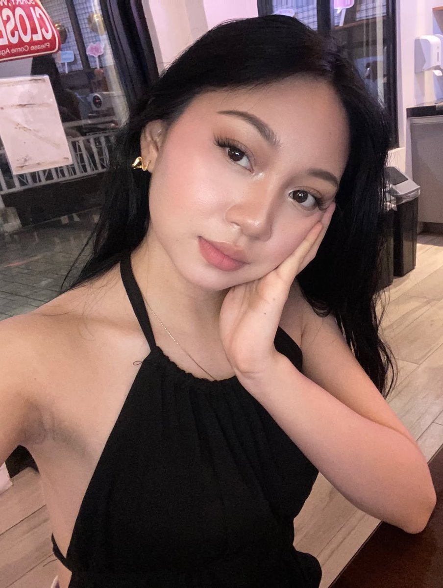 natasyagf's tweet photo. Hari ini aku ready ya ka!
Yang mau harga promo dan rules nya dm aja ya!!

#availbali #bobali #expobali
#openbobali #openbodenpasar https://t.co/BRPwpXwDMa
