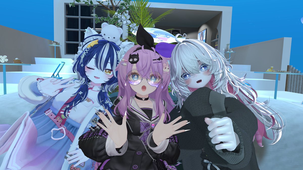 tomatomario_VRC's tweet photo. おは〜よ
昨日のぶいちゃ https://t.co/kDfQ1srVYP