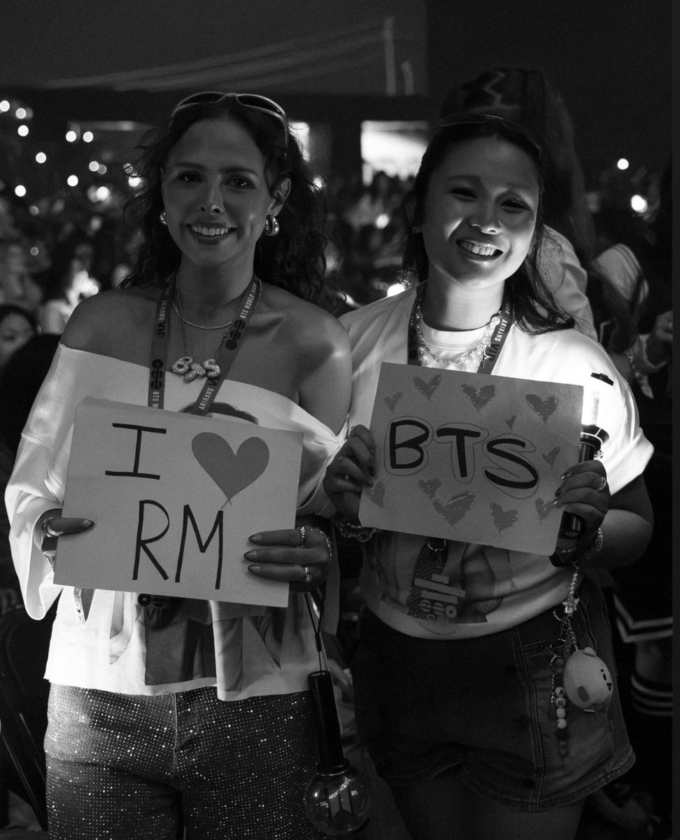Livheartt's tweet photo. I’m just glad he knows he’s loved like crazy by army 🥹🥹 https://t.co/NK4h4NtQoW