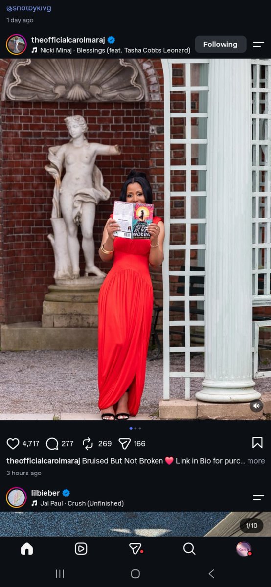 RondaLovesMinaj's tweet photo. Mrs.Carol Maraj used "Blessings" by @NICKIMINAJ ft. Tasha cobbs on her recent Instagram post promoting her new book, " Bruised But Not Broken." 🫠 This is such a flex🙌🏽 #NickiMinaj #CarolMaraj #Barbz https://t.co/bJgTMPZJi1
