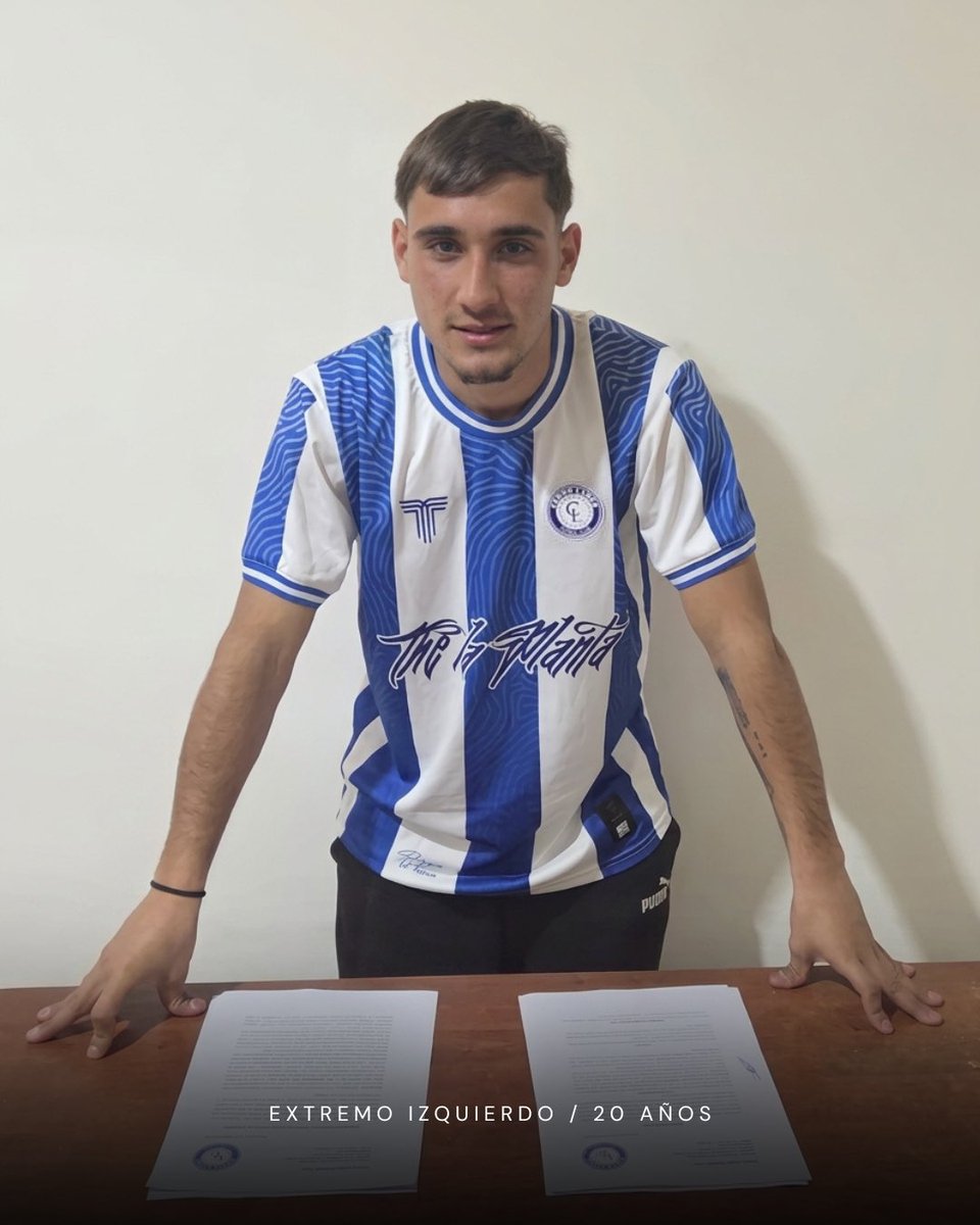 CerroLargoFc's tweet photo. ✍🏼 El juvenil 𝗦𝗮𝗻𝘁𝗶𝗮𝗴𝗼 𝗕𝗿𝘂𝗻, de gran presente en Tercera División, firmó su primer contrato profesional con la institución.

Mañana integrará el plantel que enfrentará a Plaza Colonia por 𝐶𝑜𝑝𝑎 𝐴𝑈𝐹 𝑈𝑟𝑢𝑔𝑢𝑎𝑦.

👏🏼 ¡Felicidades, Santiago!

#UnClubDePrimera🏹 https://t.co/H1SnOKvDWy